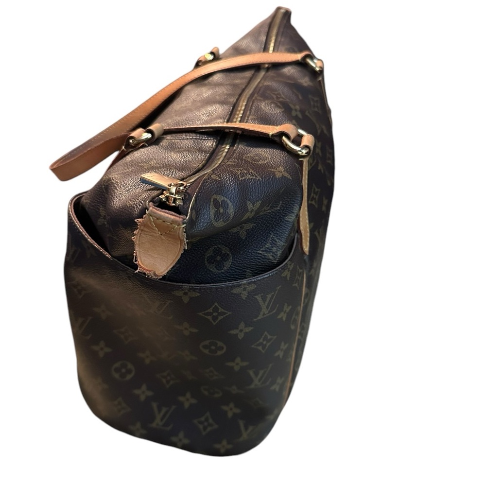 AUTH Louis Vuitton Monogrammed Totally GM Tote with Dust Bag. COA - Picture 2 of 15